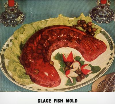 7 Gross Foods Your Grandparents Ate (That We Taste Tested) | Cracked.com Mold Recipes, Jello Mold Recipes, Gelatin Recipes, Bizarre Foods, Gross Food, Jello Mold, Baked Alaska, Jello Recipes, Food Combining