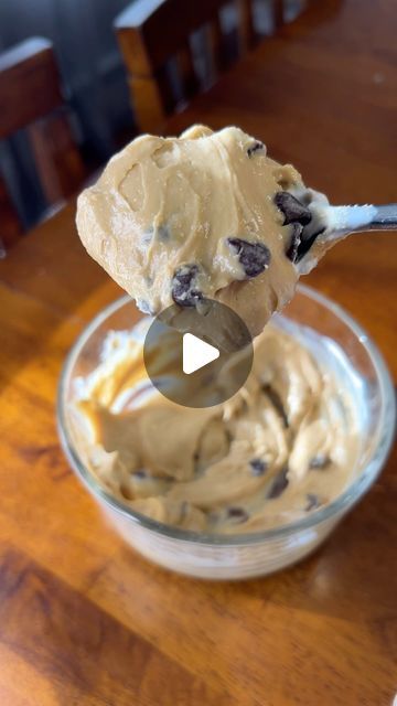 Jamie Dugan on Instagram: "Protein Cookie Dough 🍪  ✅ Entire recipe = 393 CAL, 32p, 20c & 23f.   🍪 2 Tbsp Nut or seed butter.  🍪 2oz plain nonfat Greek yogurt.  🍪 1 scoop salted caramel whey protein. 🍪 1 Tbsp sugar free dark chocolate chips.   #proteincookiedough #cookiedough #cookietime #whatsfordessert #proteindessert #SweetTreats #HealthyTreats #EdibleCookieDough" Protein Cookie Dough Greek Yogurt, Yogurt Cookie Dough, Greek Yogurt Cookie Dough, Cookie Dough Yogurt, Sugar Free Yogurt, Protein Cookie Dough, Protein Cookie, Nonfat Greek Yogurt, Protein Desserts