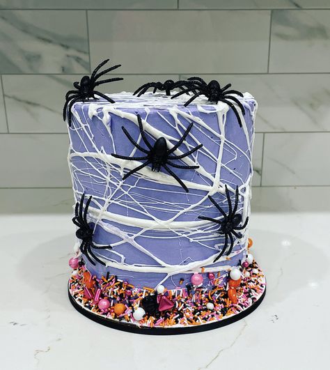 Halloween Sprinkle Cake, Marshmallow Spider Web Cake, Purple Halloween Cake, Cobweb Cake, British Cakes, Elegant Halloween Party, Spider Web Cake, British Cake, Scary Cakes