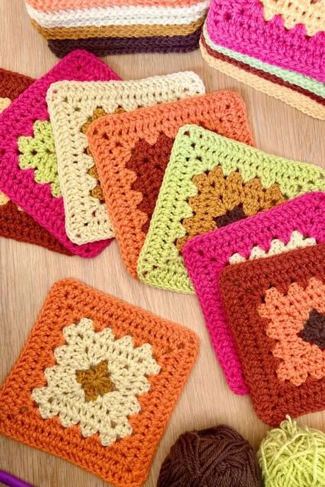 Granny Square Multicolor, Cotton Granny Square Blanket, Granny Square Basket Pattern, Dense Granny Square, Granny Square Rectangle Pattern, Variegated Granny Square, Half Granny Square Pattern, Organize Yarn, Crochet Application