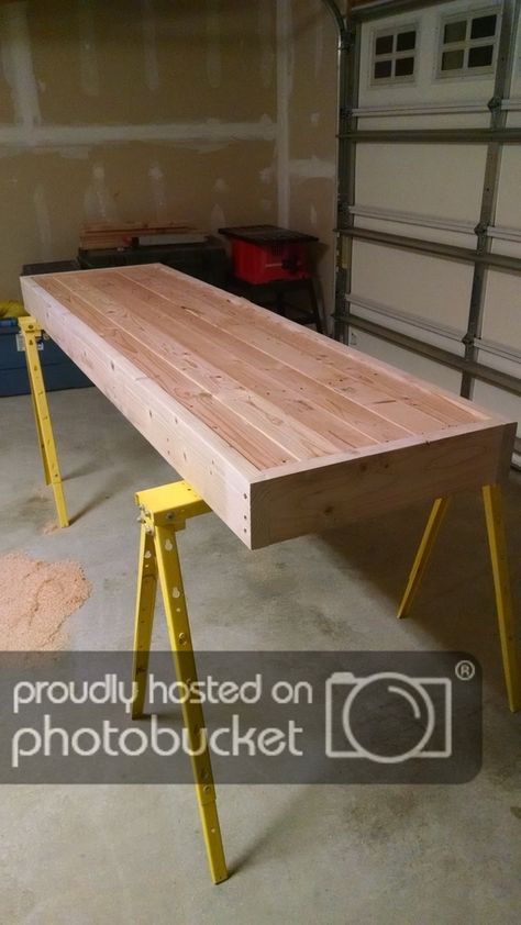 Reloading Table, Woodworking Plans Workbench, Reloading Room, Woodworking Bench Vise, Reloading Bench, Hunting Room, Woodworking Bench Plans, Tool Storage Diy, Diy Workbench