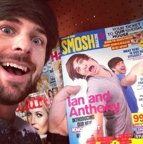 Ian Hecox Cute, Old Smosh, 2010 Internet, Anthony Padilla, Smosh, Scene Emo, Secrets Revealed, Internet Access, Scene Photo