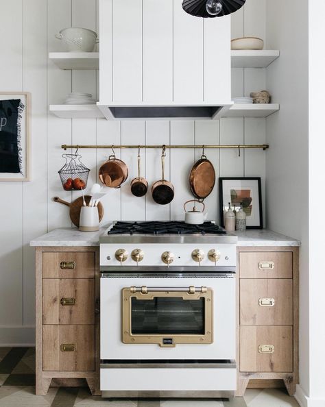 My Major Kitchen and Bathroom Design Inspiration- Remodel - Nesting With Grace 30 Inch Stove In Kitchen, White Oven Kitchen, White Gas Stove, Stoves And Ovens, White Stove Kitchen, Kitchen Stove Decor, Big Chill Appliances, White Stove, Kitchen Wishlist