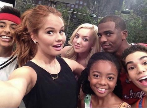 Jessie Movie, Karan Brar, Cameron Boys, Disney Jessie, Old Disney Channel, Skai Jackson, Maia Mitchell, Disney Channel Original, Disney Cast