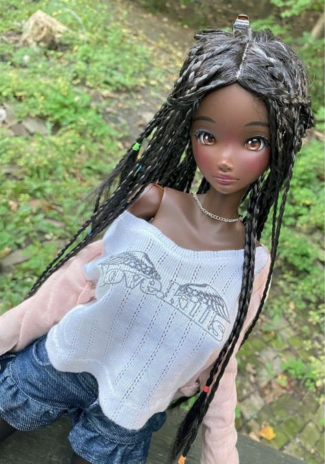 Bjd Dolls Black Skin, Black Bjd Dolls, Black Bjd, Doll Hairstyle, Doll Hairstyles, Doll Beauty, Smart Dolls, The Cardigans, Cute Coquette