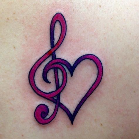 Music Heart Tattoo, Love Music Tattoo, Music Tats, Notes Tattoo, Treble Clef Tattoo, Art Piano, Music Notes Tattoo, Tattoo Music, Music Note Tattoo