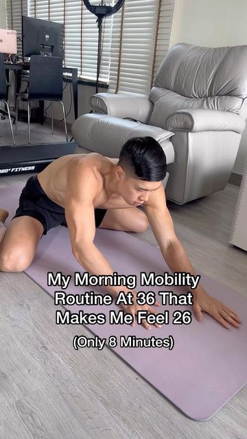 Darren, Fitness Coach on Instagram Mobility Stretch Routine, 30 Day Mobility Challenge, Everyday Yoga Routine, Mobility Training Exercise, Morning Calisthenics Routine, Best Mobility Exercises, Morning Mobility Stretches, Mobility Routine For Beginners, Daily Mobility Routine