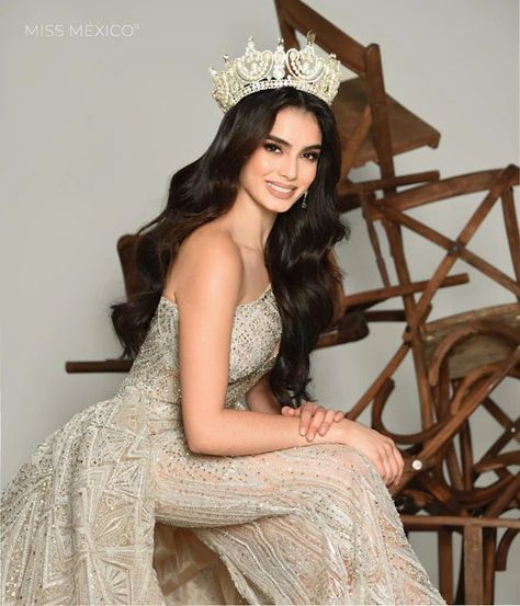 Miss Supranational Mexico 2022 is Regina González Salman Miss Universe Hairstyles, Miss Universe Hair, Miss Universe Makeup Look, Miss Universe Headshots, Miss World 2022, Miss Grand International Crown, Miss Korea 2022, Miss Usa 2022, Miss Universe 2021 Harnaaz Sandhu