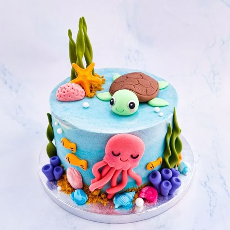 Turtle Themed Cake, Sea Animal Cake Ocean Themes, Sea Turtle Cake Birthdays, Turtle Cake Design, Sea Turtle Birthday Cake, Sea Animals Cake, Turtle Cake Ideas, Sea Animal Cake, Turtle Birthday Theme