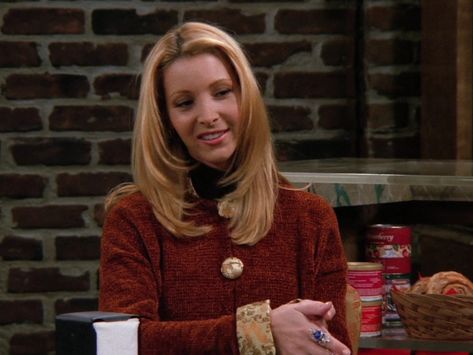 Friends Pheebs Buffay Hair, Phoebe Buffay Season 2 Hair, Phoebe Buffay Haircut, Friends Phoebe Hair, Pheobe Buffay Haircut, Phoebe Friends Hair, Phoebe Haircut, Phoebe Buffay Hairstyles, Phoebe Buffay Hair