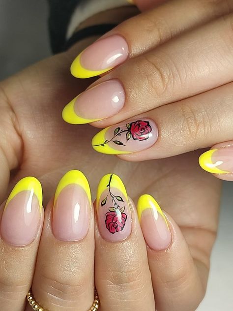 "Disney Beauty and the Beast Nail Art Tutorial | Easy & Magical Designs #NailArtInspiration #BeautyAndTheBeast #DisneyNails #SimpleNailArt" Beauty And Beast Nail Ideas, Disney Beauty And The Beast Nails, Nails Inspired By Movies, Princess Disney Nails, Nails Inspiration Disney, Beauty And Beast Nails, Pixar Nail Designs, Disney Nails Princess, Beauty And The Beast Inspired Nails