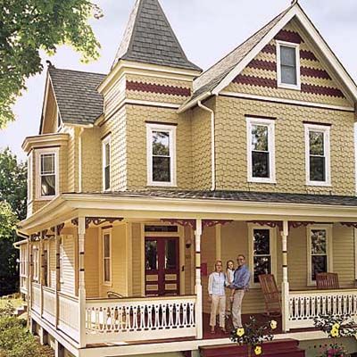 Queen Anne Exterior Queen Anne Victorian House, Classic House Plans, Historic Paint Colours, Victorian House Colors, Queen Anne House, Victorian Exterior, Victorian House Plans, Victorian Style Homes, Victorian Farmhouse