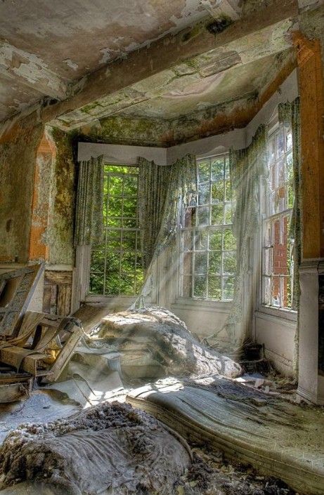 Abandoned Asylums, Abandoned Property, Urban Exploring, Abandoned Hospital, Broken Window, This Old House, Peeling Paint, Abandoned Mansions, Aesthetic Blue