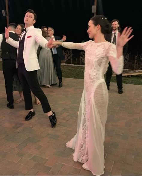 Veronica Merrell Wedding, John Vaughn, Lawyer Wedding, Fairytale Couple, Veronica Merrell, Vanessa Merrell, Merrell Twins, White Bridal Dresses, Edit Pic