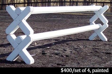 Building Horse Jumps, Horse Jumps Diy Homemade, Horse Jump Diy, Cavaletti Diy, Horse Jumps Ideas, Homemade Horse Jumps, Diy Horse Jumps, Diy Jumps, Stable Style