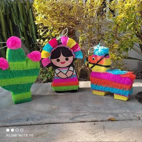 Mexican Theme Pinata, Pinatas Mexicanas, Mexican Pinatas, Mexican Piñatas, Christmas Fiesta, Mexican Pinata, Mexican Theme Party Decorations, Mexican Baby Shower, Mexican Party Decorations