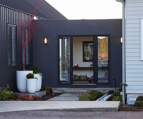 Ironstone Colourbond, The Block 2022, Hamptons Farmhouse, Colorbond Roof, Melbourne Suburbs, Contemporary Barn, Steel Roof, Beaumont Tiles, Water Tanks