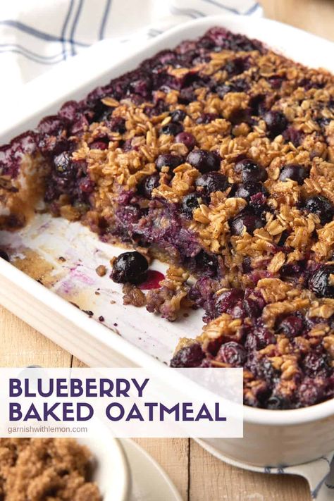 Baked Oatmeal With Blueberries, Oatmeal With Blueberries, Blueberry Baked Oatmeal, Blueberry Oatmeal Bake, Breakfast Recipes Sweet, Baked Oatmeal Recipes, Blueberry Oatmeal, Blueberry Cobbler, Gateaux Cake