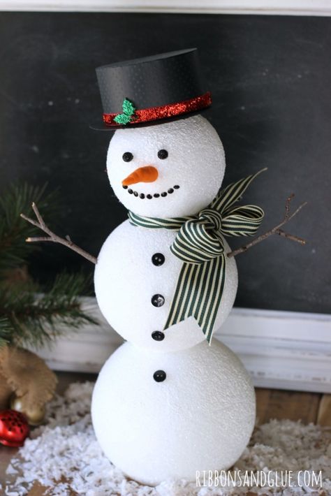 Foam Snowman Craft, Snowman Scene Ideas, Snowman Arms, Foam Snowman, Diy Snowman Decorations, Snowmen Crafts, 3d Snowman, Wacky Races, Snowman Crafts Diy