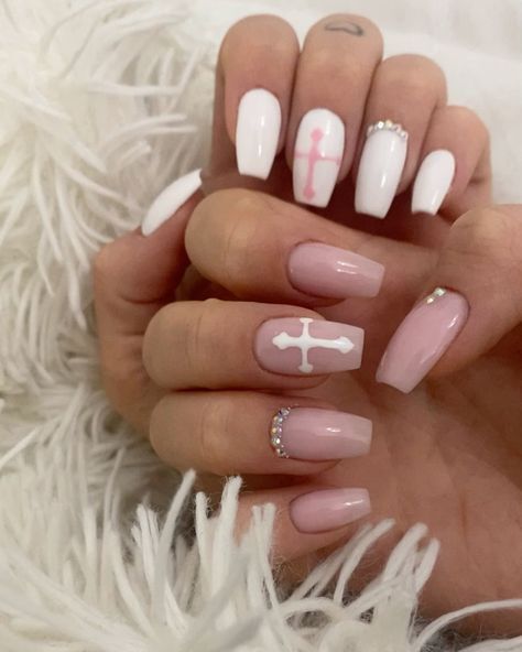 Christian Nails Ideas, Christian Nails Acrylic, Cross Nail Designs Faith, Church Nails Designs, Nail Inspo With Cross, Christian Acrylic Nails, God Nails Design, Nails With A Cross Design, Baptism Nails Ideas