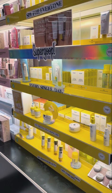 Sephora Display, Preppy Skincare, Pop Display, Visual Merchandising, Store Design, Lettuce, Sunscreen, Sephora, Bedroom Ideas