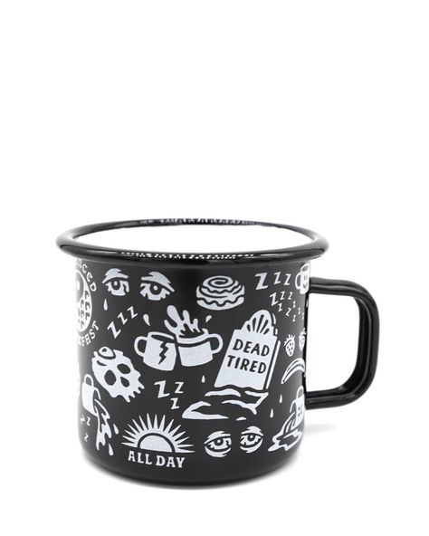 Goth Mug, Romantic Skeletons, Spooky Mugs, Pop Interior, Halloween Mugs, Goth Home Decor, Camping Coffee, Coffeehouse, Cool Mugs