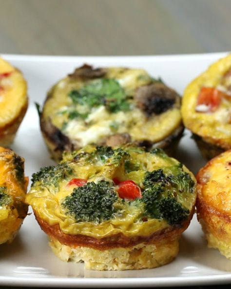 Egg Breakfast Cups | These Egg Breakfast Cups Will Keep You Full Until Lunch Breakfast Cups Recipe, Paleo Breakfasts, Paleo Guide, Breakfast Bakes, Paleo Ideas, Aip Breakfast, Egg Cups Breakfast, Kids Breakfast, Egg Muffin