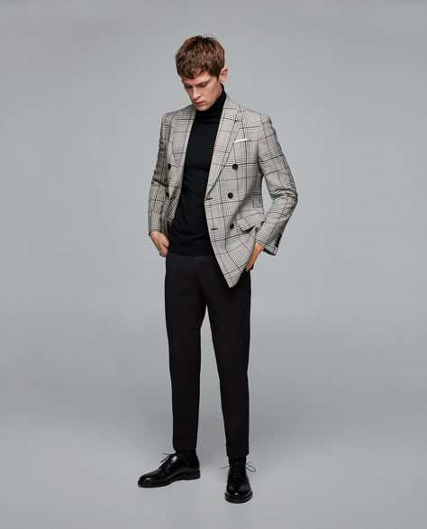 Zara Men Outfits, Double Breasted Blazer Men, Manly Fashion, Blazers For Men Casual, Tactical Fashion, Mens Casual Suits, Blazer Outfits Men, Zara Men, Men Street Style