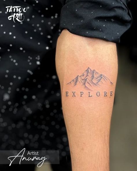 Mountain Shoulder Tattoo Men, Mountain Silhouette Tattoo, Patagonia Tattoo, Montagne Tattoo, Mountain Tattoo Men, Outdoor Tattoos For Men, Tattoo Berge, Skiing Tattoo, Small Mountain Tattoo