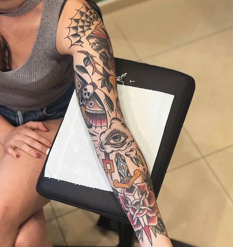 Old School Tattoo Sleeve, Tattoo Arm Sleeve, Traditional Style Tattoo, Traditional Tattoo Sleeve, Traditional Ink, Tattoo Arm, Women's Tattoo, Sleeve Tattoos For Women, American Traditional Tattoo