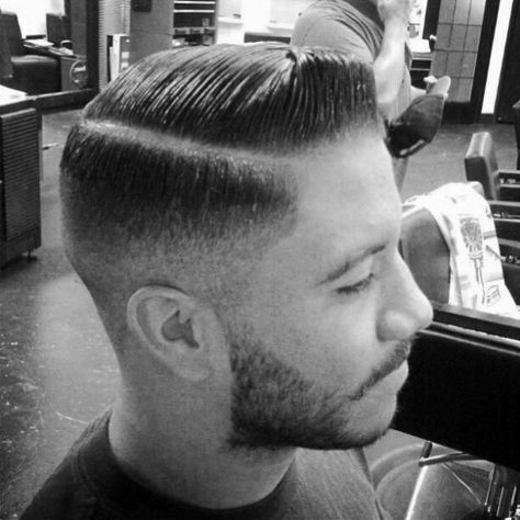 68 Amazing Side Part Hairstyles For Men - Manly Inspriation Side Path Hairstyles, Prohibition Haircut, Rockabilly Hair Men, Side Path, Short Pompadour, Cool Easy Hairstyles, Side Part Haircut, Easy Mens Hairstyles, Side Part Hairstyles