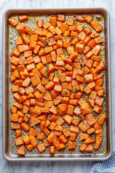 Roasted Sweet Potatoes - #sweetpotato #sidedish #recipe #eatwell101 - These roasted sweet potatoes are super easy to prep and you'll love them as a side dish for any occasion! - #recipe by #eatwell101 Diced Sweet Potatoes Baked, Diced Sweet Potatoes, Sweet Potatoes Baked, Dinners Slow Cooker, Tin Foil Dinners, Christmas Dinner Sides, Sweet Potato Recipes Roasted, Recipes Potatoes, Potatoes Baked