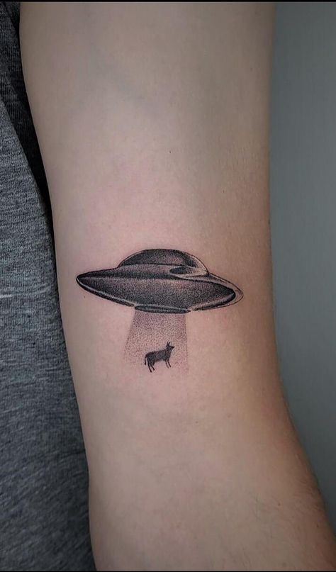 Tattoo Trash, Ufo Tattoo, Cow Tattoo, Astrology Tattoo, Dinosaur Tattoos, Prison Tattoos, Galaxy Tattoo, R Tattoo, Flying Saucer