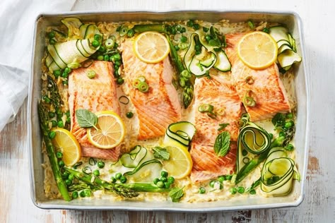 Creamy Lemon Salmon, Salmon Tray Bake, Baked Whole Fish, Bake Salmon, Whole Fish Recipes, Zucchini Bake, Creamy Salmon, Chicken Tray Bake, Leek And Potato