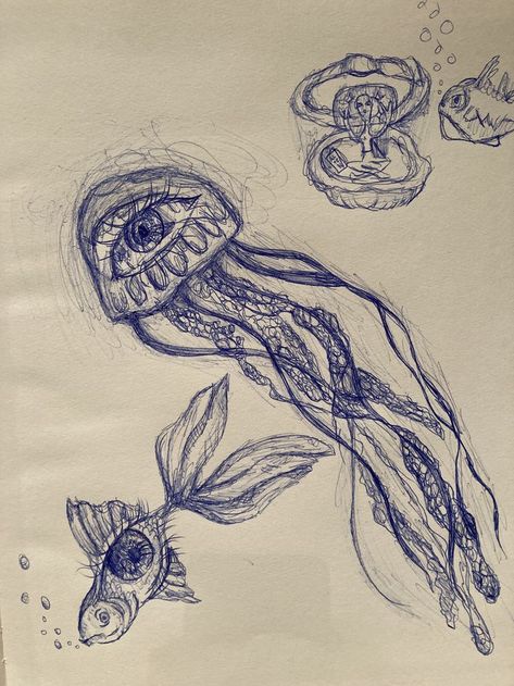 Sketches Sea Creatures, Trippy Jellyfish Drawing, Sketches Of Sea Animals, Scary Fish Drawing, Odd Drawings, Fish Drawing Ideas, Jellyfish Eyes, Drawing Ideas Creative Sketchbooks, Weird Drawing Ideas