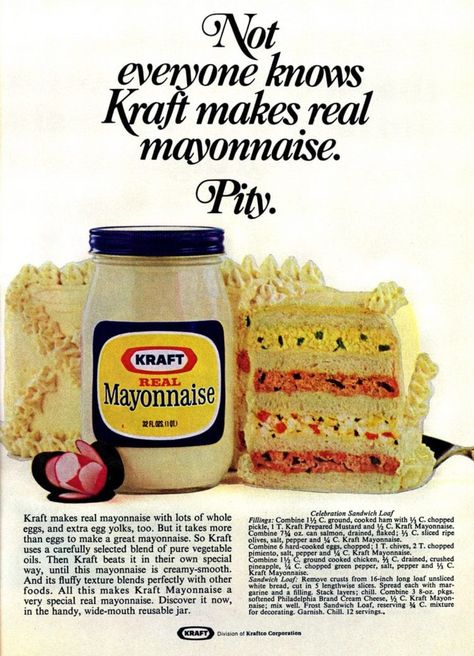 Celebration sandwich loaf (1973) Mozzarella Grilled Cheese, Cake Sandwiches, Sandwich Cakes, Basil Mozzarella, Ugly Food, How To Make Mayonnaise, Button Bracelets, Sandwich Loaf, Ribbon Cake