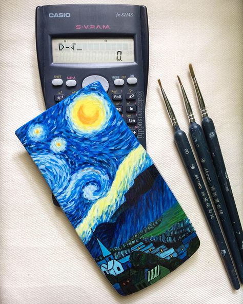 Drawing On Calculator, Calculator Decoration, Painting On Calculator, Painted Calculator Cover Ideas, Calculator Drawing Ideas, Calculator Painting Ideas, Painted Calculator, Aeroplane Painting, Calculator Painting