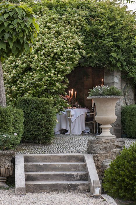 Provence Garden, Stone Steps, Garden Pool, Gorgeous Gardens, Outdoor Dining Area, Garden Spaces, English Garden, Outdoor Rooms, Outdoor Entertaining