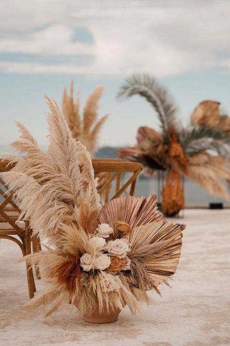 Grass Bouquet, Pampas Grass Bouquet, Dried Flowers Wedding, Boho Beach Wedding, Grass Wedding, Tafel Decor, Boho Wedding Decorations, Boho Theme, Neutral Wedding