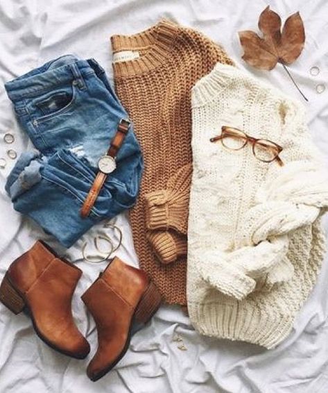 71a58e8cb75904f24cde464161c3e766desc41062849ri College Girl Outfits, Adrette Outfits, Joe Montana, Boating Outfit, Pullover Outfit, Cute Preppy Outfits, Instagram Foto, Mode Inspiration, Outfits Winter