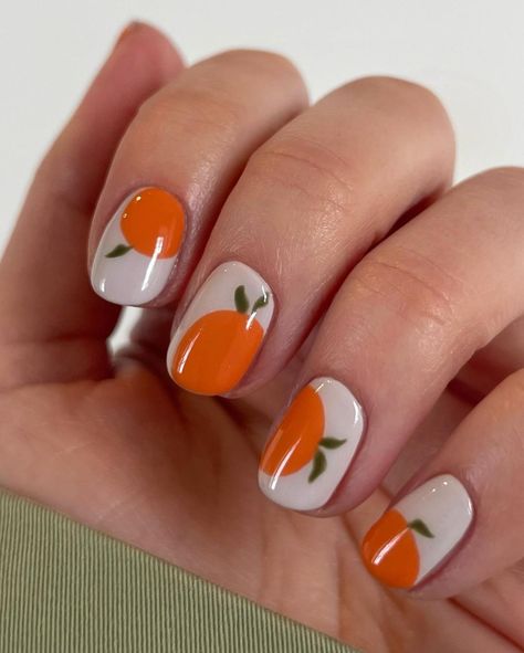 Noah Kahan Nail Ideas, Gel Polish Nail Designs On Natural Nails, Noah Kahan Nails, Tomato Nails, Orange Nail Art, Simple Fall Nails, May Nails, Hippie Nails, Orange Nails