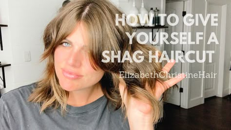 How To Give Yourself A Haircut, Reverse Shag Haircut, Shag Diy Haircut, How To Give Yourself A Shag Haircut, What Is A Shag Haircut, How To Style Medium Shag Haircuts, How To Do A Shag Haircut, Shattered Shag Haircut Diy, Grunge Shag Haircut Short