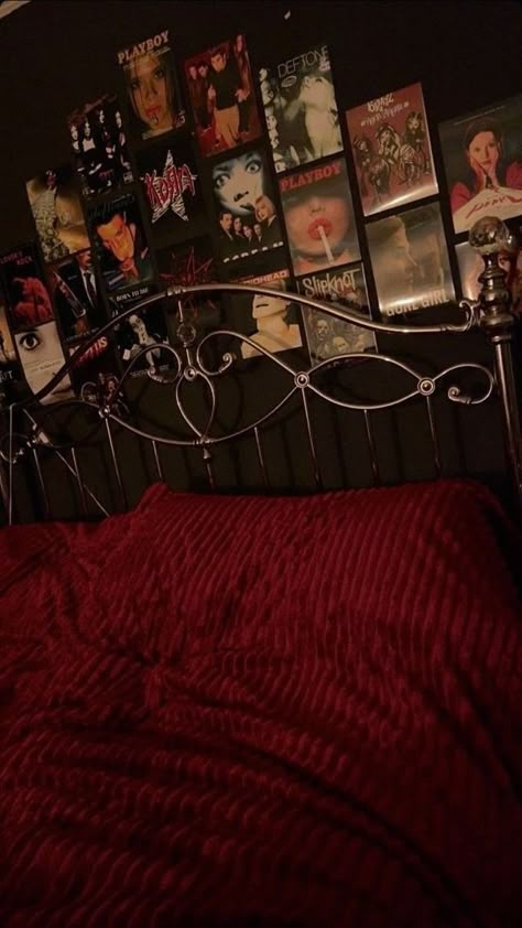 Above The Bed Wall Decor Goth, Vampire Room Decor Gothic Bedroom, Emo Goth Room Ideas, Slasher Room Aesthetic, Grunge Bedding Aesthetic, Bedroom With Band Posters, Bedroom Metalhead, 90s Horror Aesthetic Room, Vampire Aesthetic Room Decor