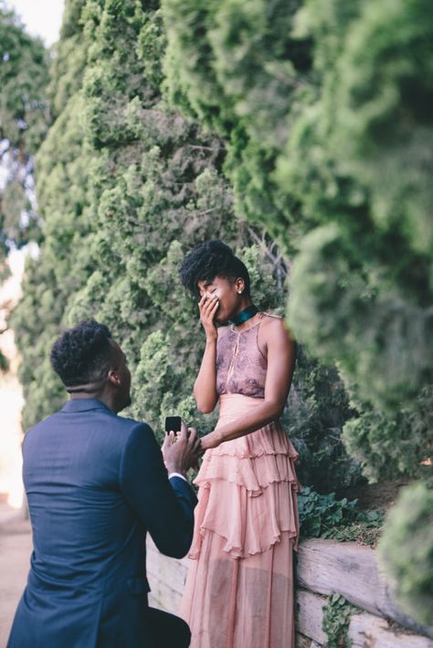 This Man's Proposal Story Of How Loss Made Him Realize His Woman's Worth Is Black Love Goals Disney Proposal Ideas, Proposal Reactions, Disney Proposal, Man Proposing, Romantic Ideas, Wedding Muslim, Engagement Pictures Poses, Proposal Photos, Black Love Couples