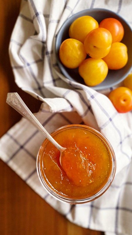 Golden Plum Jam, Shiro Plum Recipes, Spiced Plum Jam, Golden Plum Recipes, Czech Breakfast, Yellow Plum Jam, Plum Freezer Jam, Samosa Photography, Samosa Filling Recipe