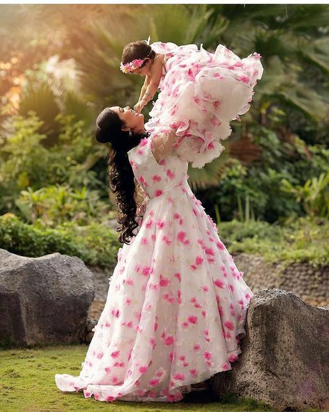 Eventila on Instagram: “Now, this post has all our hearts for such adorable #twinning dresses!!! . . . Picture Credits-  @shadesphotographyindia…” Mother Daughter Frock Design, Mom Daughter Combo Dress, Mom And Daughter Frock Design, Mom And Daughter Dresses Indian Birthday, 1st Birthday Dress For Baby Girl And Mom, Mummy And Daughter Same Dress, Mother And Daughter Dresses Indian, Mom And Daughter Dresses Indian, Mom And Daughter Photoshoot