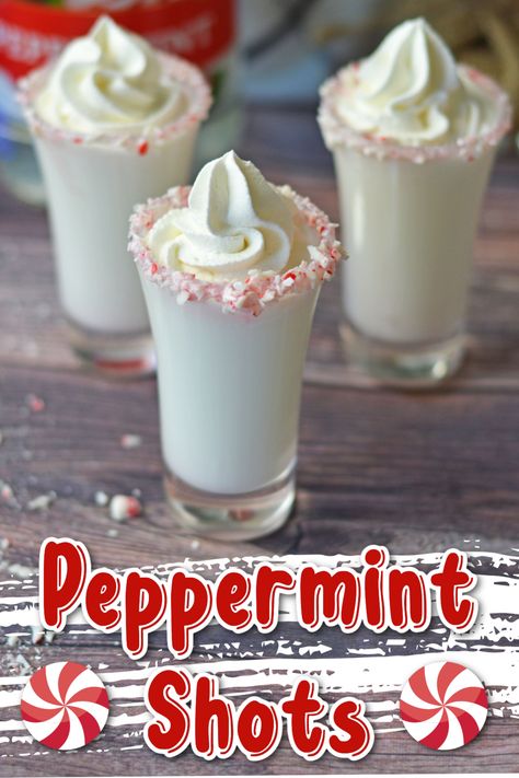 This peppermint shot recipe couldn't be more perfect for holiday parties. With a rich creamy peppermint taste and a pretty holiday look, these delicious Christmas shots are always a hit! Mistletoe Jello Shots, Hot Chocolate Shots Alcohol, Christmas Sugar Cookie Shots, 12 Days Of Christmas Cocktails, Easy Christmas Shots Recipes, Christmas Themed Shots, Easy Christmas Shots, Peppermint Shots, Christmas Shots Recipes