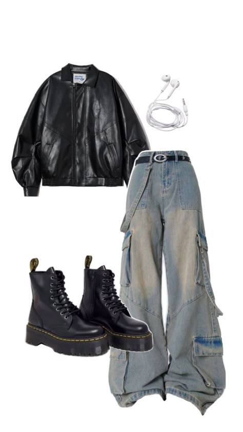 cool outfit (so sirius black coded) Sirius Black Outfit, Black Inspired Outfits, Doc Martens Outfit, Outfits Baggy, Cool Outfit, Baggy Style, Sirius Black, Baggy Pants, Doc Martens