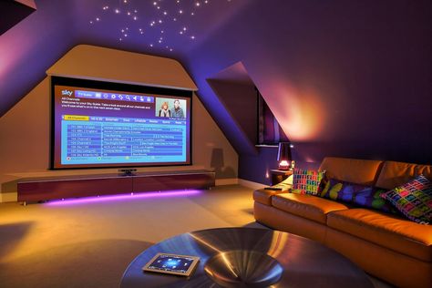 Incredible Loft Cinema Conversion: Media room by New Wave AV Attic Game Room, Gamer Room Diy, Modern Media Room, Game Room Lighting, Boys Furniture, Small Kids Room, Gamer Room, Couple Bedroom, Trendy Bedroom