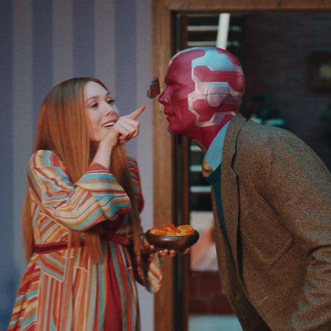 Marvel Besties, Valentine Pictures, Vision Marvel, Marvel Couples, Comfort Movies, Wanda Vision, Marvel Icons, Marvel Photo, Scarlett Witch